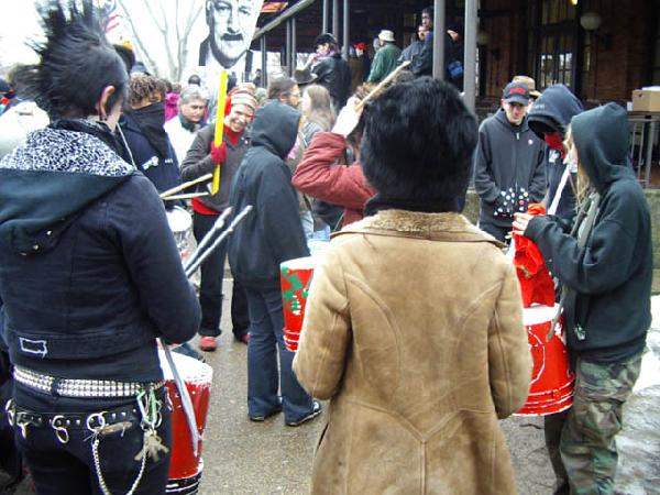Bucket brigade...