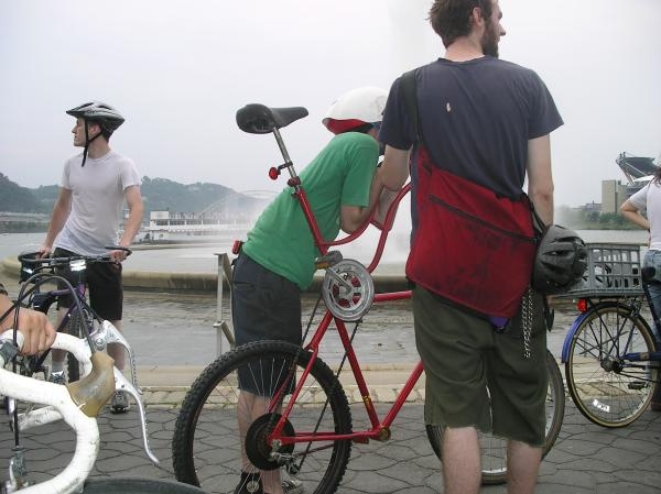 hell yeah TALL BIKE...