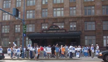 santorum rally...