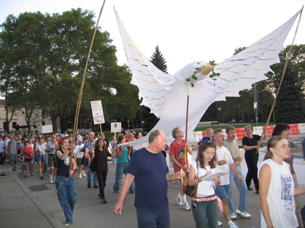 Puppet Dove...
