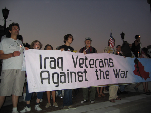 Vigiling as darkness...