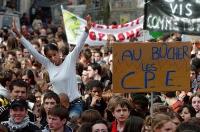 +++FRANCE: protests ...