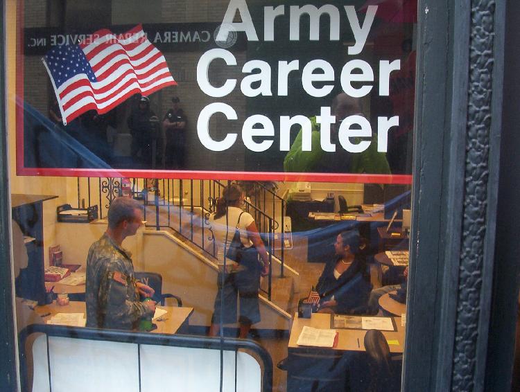 Army recruiting goin...